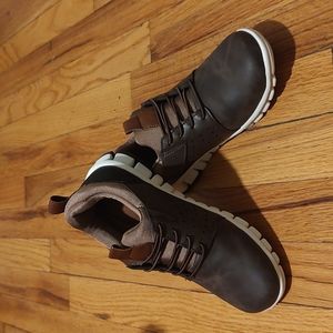 NEW! Deer Stags NoSox+memory foam slip-ons